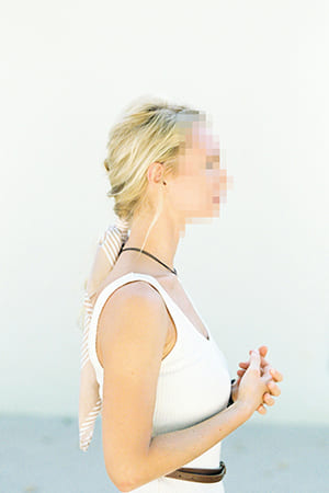 避けるべきこと: 複雑な背景